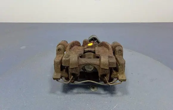 Ford Mondeo MK I Rear brake caliper DG9C-2D251-A