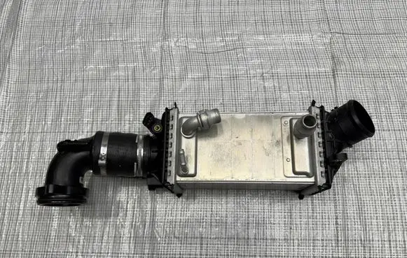 Maserati Grecale Intercooler radiator 50557597