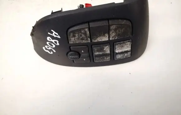 Fog light switch