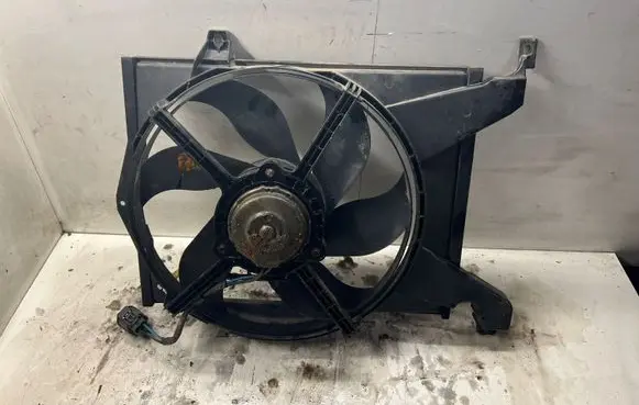 Mitsubishi Space Star Electric radiator cooling fan 30899008
