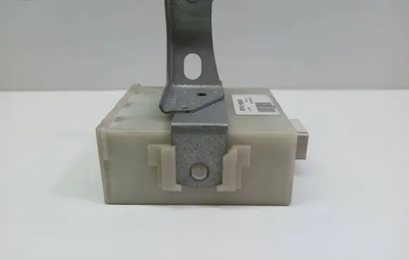 Toyota Avensis T250 Door control unit/module 8974105070 73668012