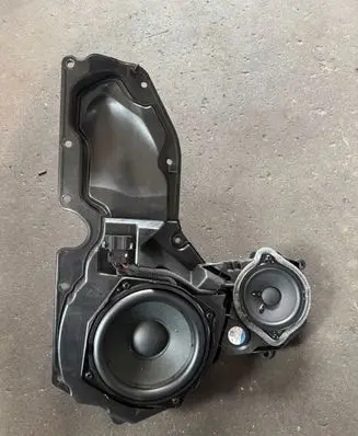 Audi A6 S6 C8 4K Front door speaker 4K0035297