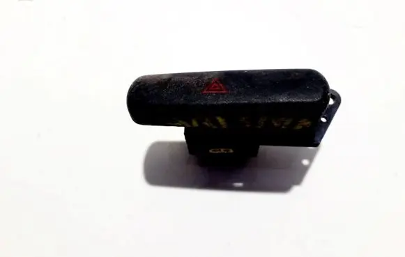 Mitsubishi Carisma Hazard light switch
