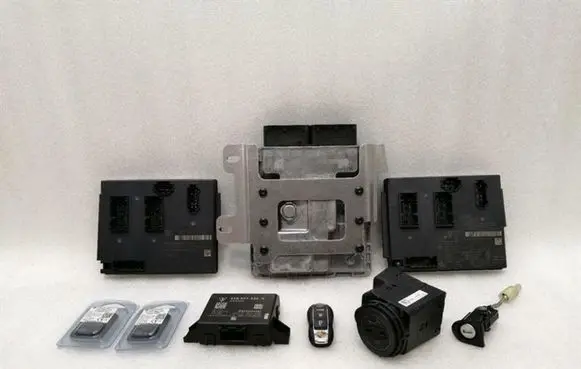 Porsche Boxster 982 Engine ECU kit and lock set 982907309E