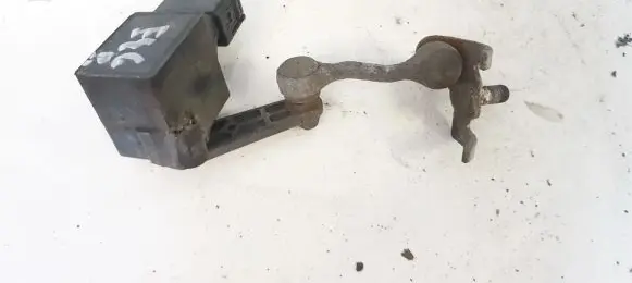 BMW 5 E60 E61 Front height sensor lever 1093697