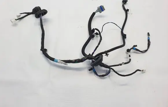 Tesla Model S Rear door wiring loom 100442500M 1004425