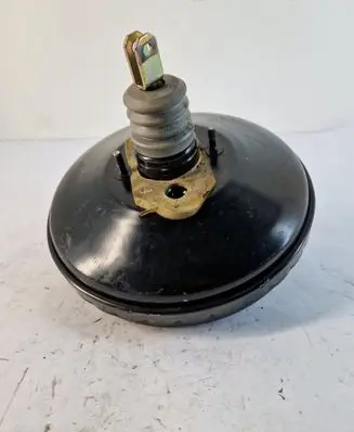 Mercedes-Benz E W124 Brake booster