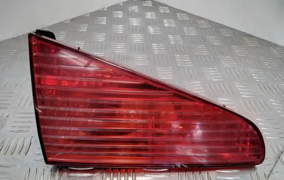 Peugeot 607 Tailgate rear/tail lights 2453