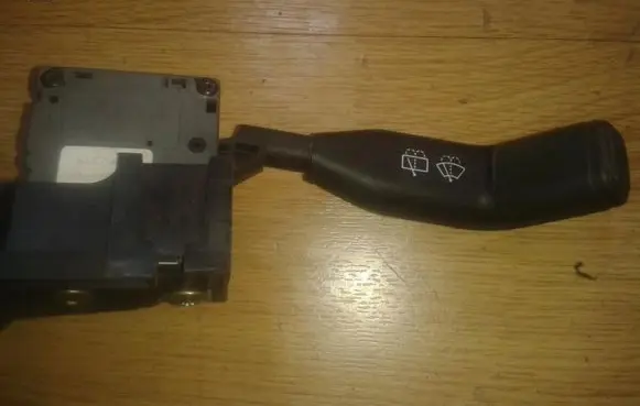Renault Clio I Wiper control stalk 7700826606