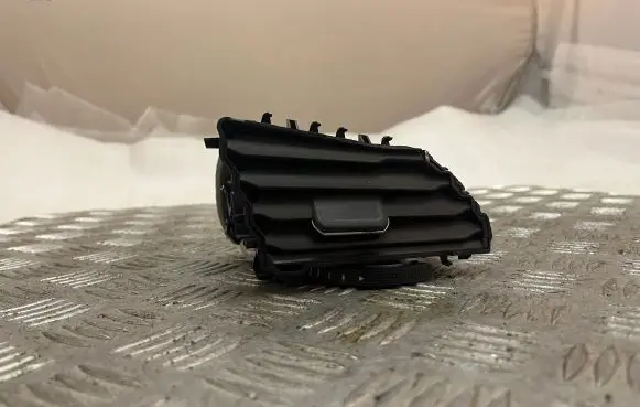 Volkswagen Tiguan Allspace Dashboard side air vent grill/cover trim 5NM819709