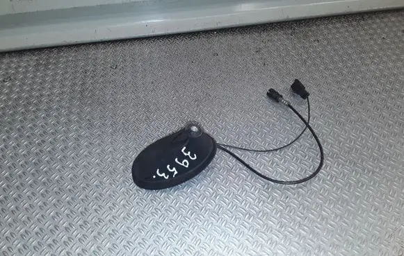 Radio antenna