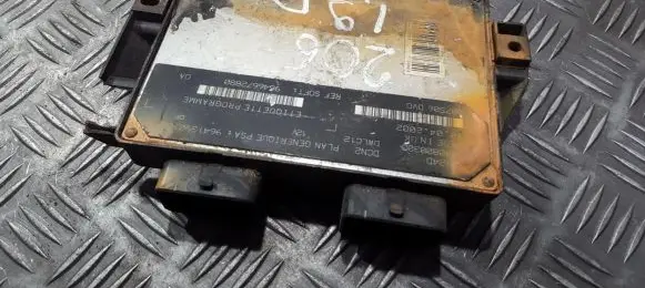 Peugeot 206 Engine control unit/module 9646672880 r04080030c
