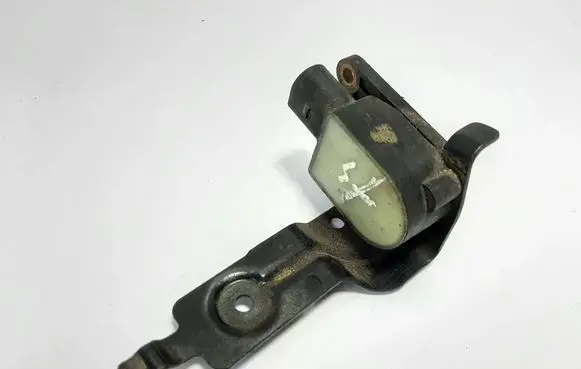 Headlight/headlamp level sensor