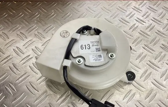 Lexus RX 450H Hybrid/electric vehicle battery fan G923048060 1173006131