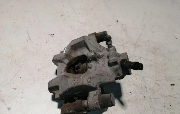 Mercedes-Benz C W204 Rear brake caliper A2044231581