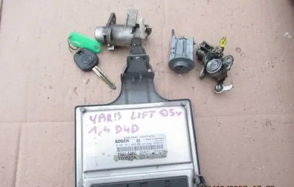 Toyota Yaris Engine control unit/module 0281011649 8966152891 1039S07519