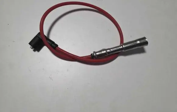 Volkswagen PASSAT B4 Plug wire 030035255A