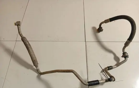 Seat Altea Air conditioning (A/C) pipe/hose 1K0820743