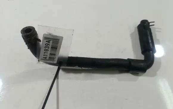Toyota Avensis T250 Engine coolant pipe/hose 