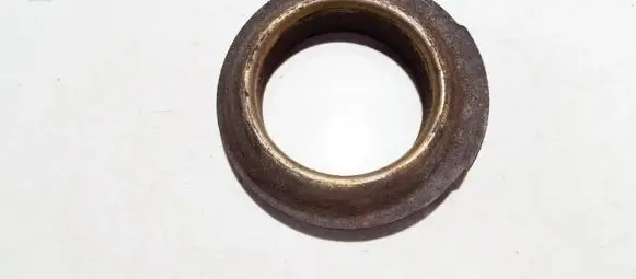Coil spring mount