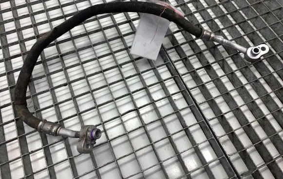 Audi A4 S4 B9 8W Air conditioning (A/C) pipe/hose 8W0816721BD