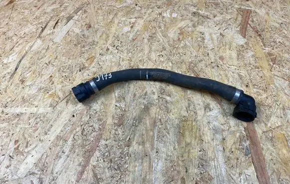 Mercedes-Benz S W222 Engine coolant pipe/hose A2225018591