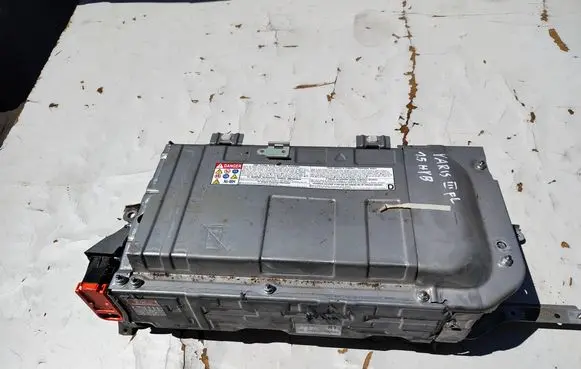 Toyota Yaris Car battery 6928052031