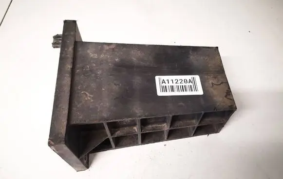 Citroen C4 Grand Picasso Front bumper mounting bracket 9658842580
