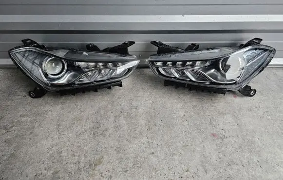 Maserati Ghibli Headlights/headlamps set 