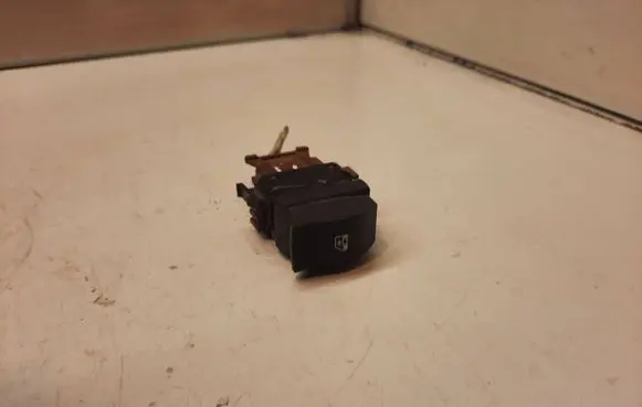 Renault Laguna II Electric window control switch 26488