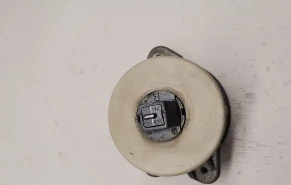 Mercedes-Benz S AMG W222 Engine mount bracket A2222404217