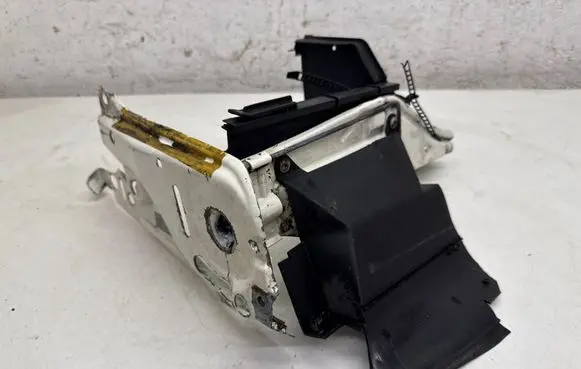 Audi 80 90 S2 B4 Radiator support slam panel bracket 893805985