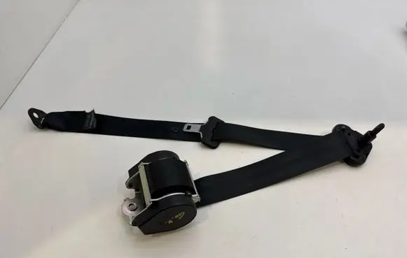 Mercedes-Benz Citan W415 Rear seatbelt 8200448888