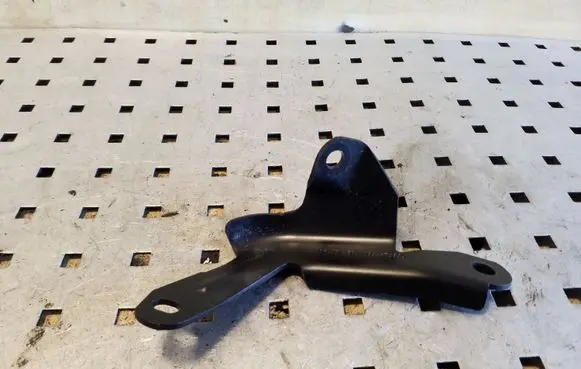 Peugeot 208 I Fuel pump bracket 9685249580