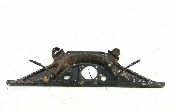Jaguar XJ X40 Rear differential/diff mount bracket 