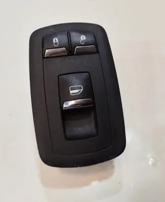 Maserati Ghibli Quarter vent window switch 670025405