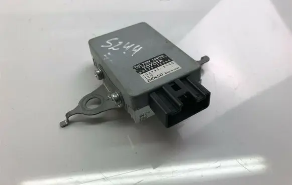 Toyota Auris E180 Other control units/modules 8957012360 S244