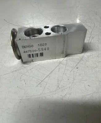 Lexus ES 250 - 300 - 330 Air conditioning (A/C) expansion valve 4475005940