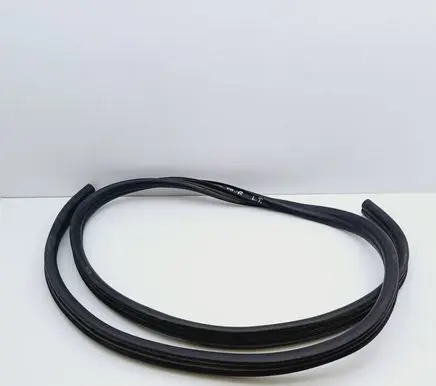 Opel Zafira A Front door rubber seal 