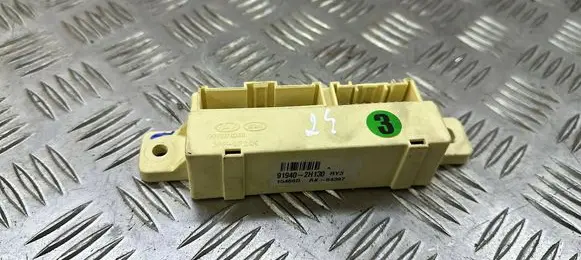 KIA Ceed Door central lock control unit/module 919402H130