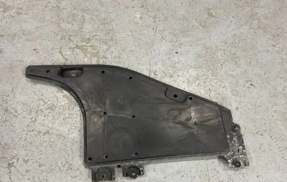 Toyota RAV 4 (XA50) Pickup box liner 5816742010