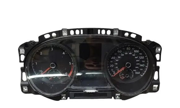 Volkswagen Golf VII Speedometer (instrument cluster) 5G1920941C