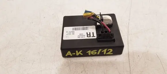 Opel Astra K Tow bar trailer control unit/module 13597659 16280 522922F07