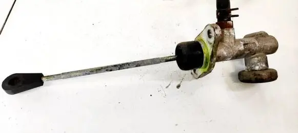 Chevrolet Captiva Clutch master cylinder