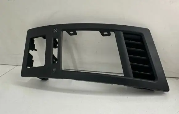 Infiniti FX Other interior part E6225111 AG01