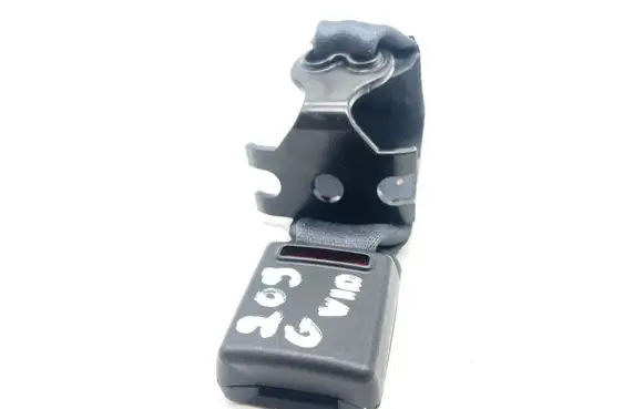 Maserati Ghibli Middle seatbelt buckle (rear) 670019312