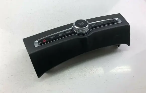 Volvo S90, V90 Climate control unit P31398845 G879