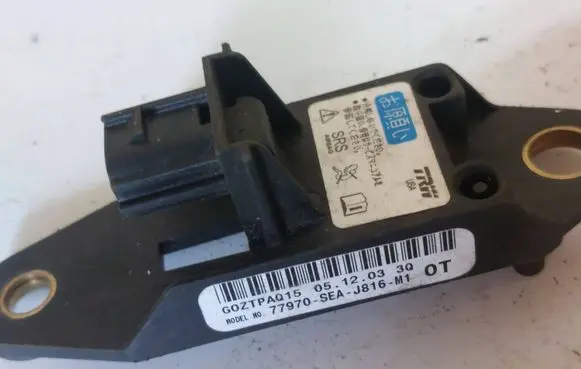 Honda Accord Airbag deployment crash/impact sensor 77970SEAJ816M1