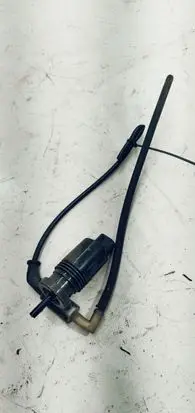 Dodge Durango III Windscreen/windshield washer pump