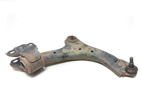 Volvo V70 Front lower control arm/wishbone